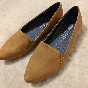 dr scholl comfy embossed leather anyways flats